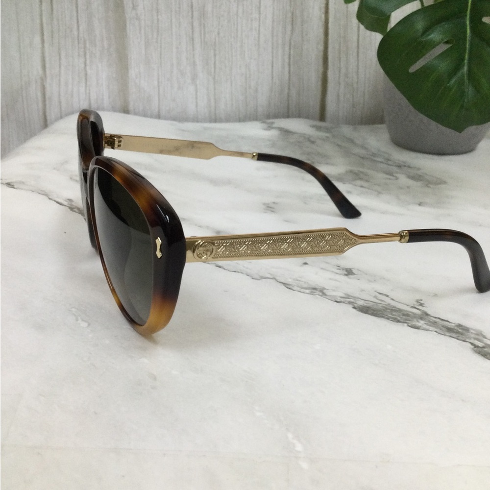 NIB GUCCI Tortoiseshell Cat Eye Sunglasses - Brown Gradient Lenses - Picture 2 of 10